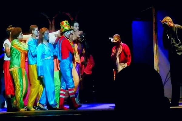 تقديم العروض المؤجلة للمهرجان الإقليمى للفرق المسرحية في قصر&nbsp;الأنفوشي