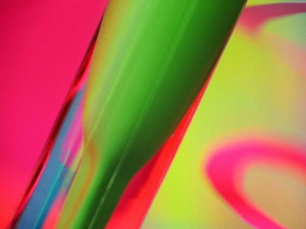 غير نظرتك للقوس أيها&nbsp;الباب